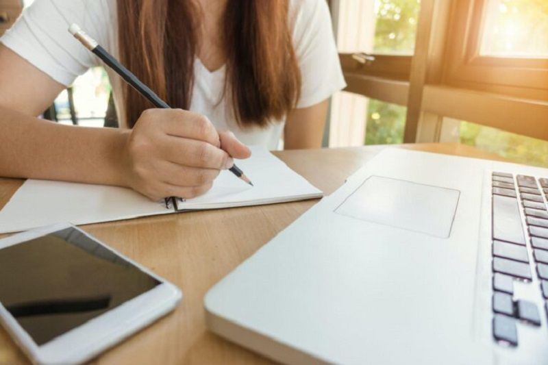 Yêu cầu về năng lực tiếng Anh (IELTS / PTE Academic)